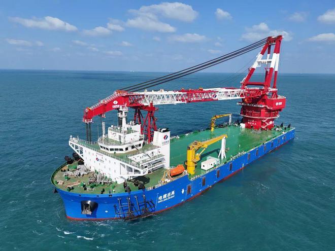 新利18luck驶向深近海！“电建志远”号试航胜利(图2)